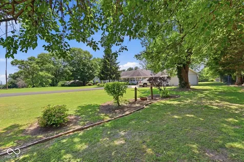 449 E Mckay Road Shelbyville IN 46176