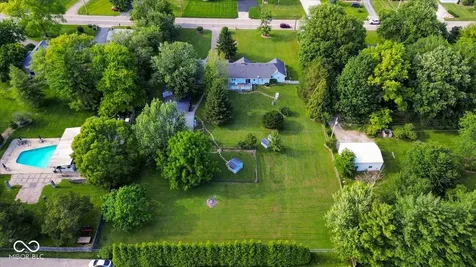 449 E Mckay Road Shelbyville IN 46176