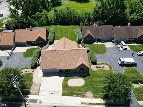 3735 W Two Mile House Road Columbus IN 47201