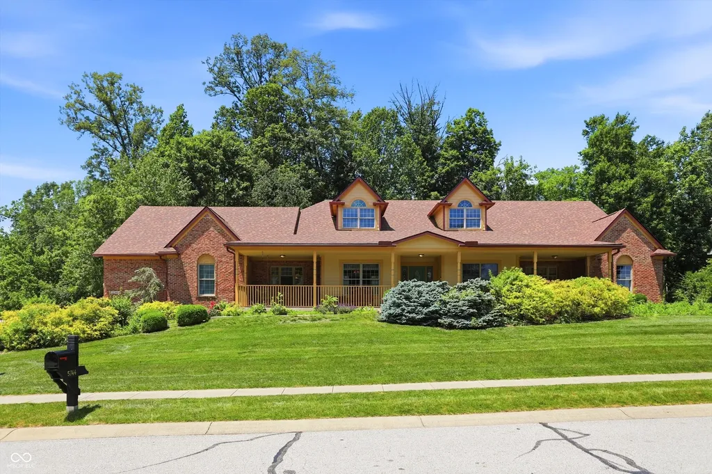 5744 Hickory Woods Drive Plainfield IN 46168
