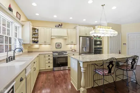 5744 Hickory Woods Drive Plainfield IN 46168