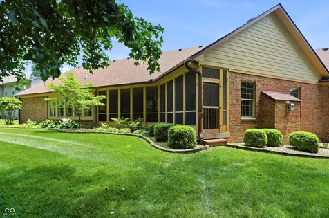 5744 Hickory Woods Drive Plainfield IN 46168