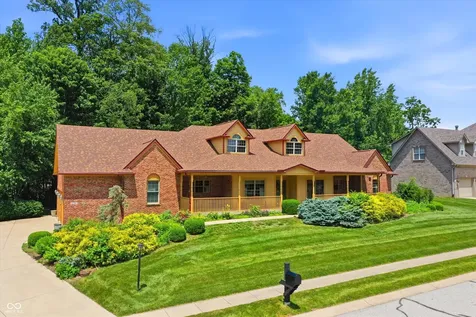 5744 Hickory Woods Drive Plainfield IN 46168