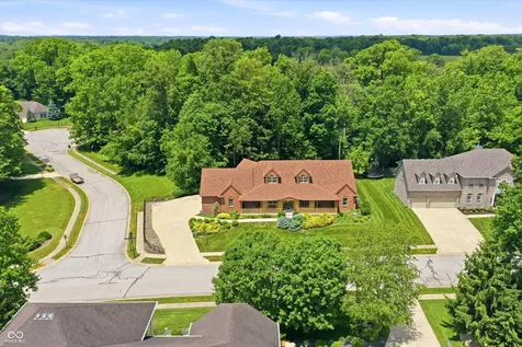 5744 Hickory Woods Drive Plainfield IN 46168