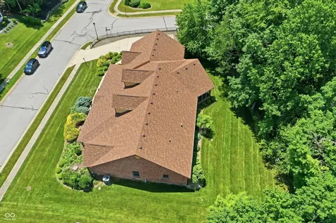 5744 Hickory Woods Drive Plainfield IN 46168