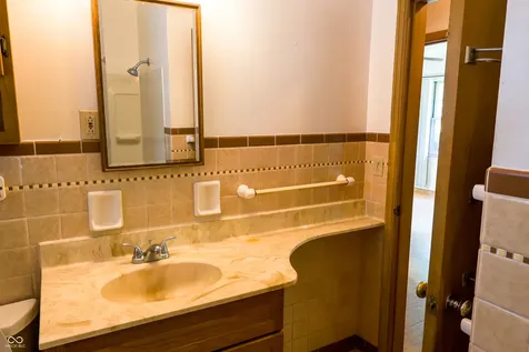 4537 E 42nd Street Indianapolis IN 46226