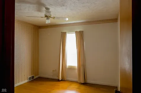 4537 E 42nd Street Indianapolis IN 46226