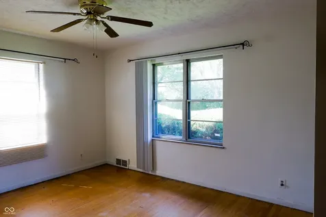 4537 E 42nd Street Indianapolis IN 46226