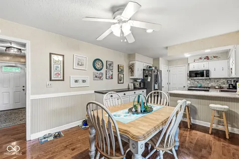 6481 Walnut Brownsburg IN 46112