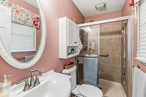 6481 Walnut Brownsburg IN 46112