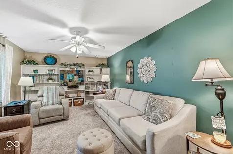 6481 Walnut Brownsburg IN 46112