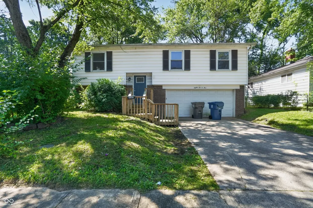 8505 E 34th Place Indianapolis IN 46226