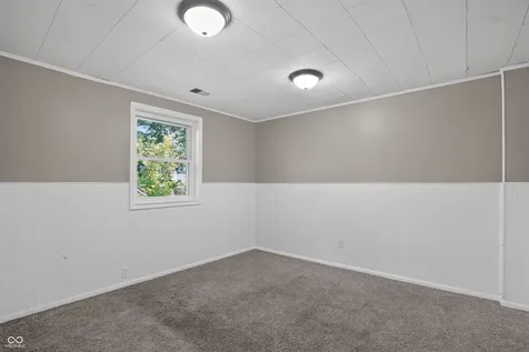 8505 E 34th Place Indianapolis IN 46226