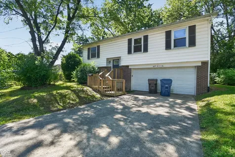8505 E 34th Place Indianapolis IN 46226