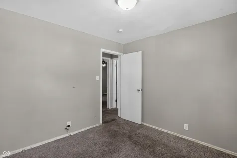 8505 E 34th Place Indianapolis IN 46226