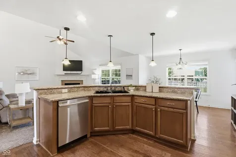 2946 S Colton Road New Palestine IN 46163