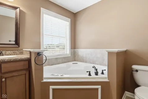 2946 S Colton Road New Palestine IN 46163