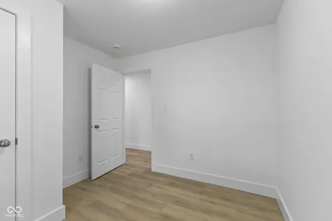 3038 Meredith Avenue Indianapolis IN 46201
