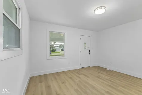 3038 Meredith Avenue Indianapolis IN 46201