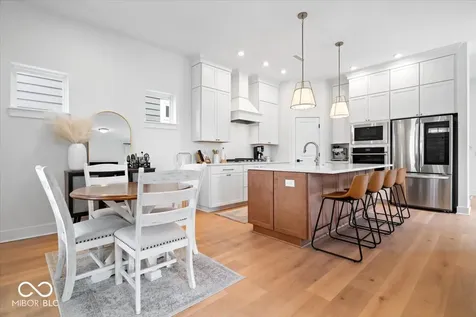 837 Templeton Drive Carmel IN 46032