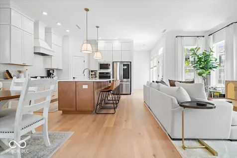 837 Templeton Drive Carmel IN 46032