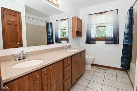 1012 Hudson Bay Drive Greenwood IN 46142