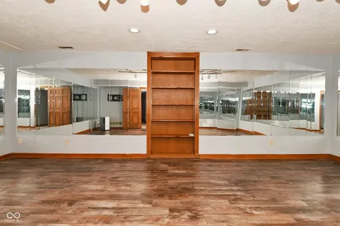 1012 Hudson Bay Drive Greenwood IN 46142