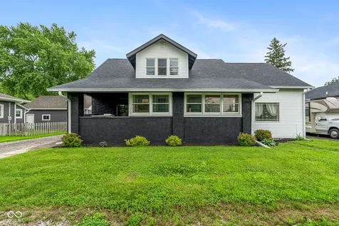 217 Lebanon Street Lizton IN 46149