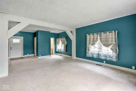 217 Lebanon Street Lizton IN 46149