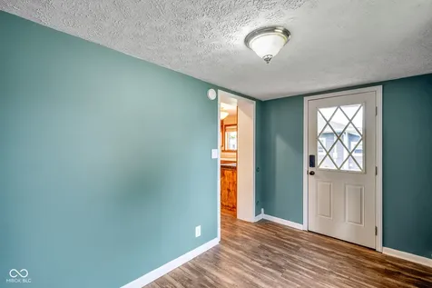 217 Lebanon Street Lizton IN 46149
