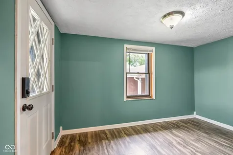 217 Lebanon Street Lizton IN 46149