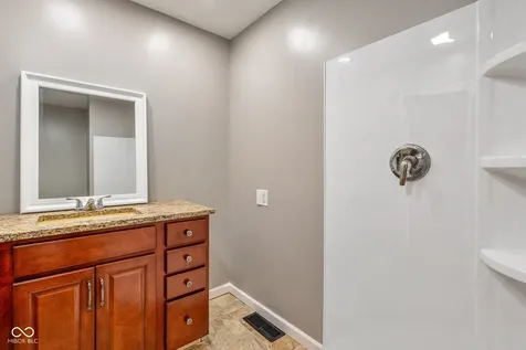 217 Lebanon Street Lizton IN 46149