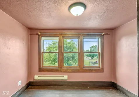 217 Lebanon Street Lizton IN 46149