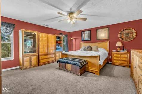 2905 Shadow Lake Drive Indianapolis IN 46217