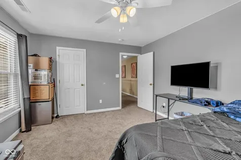 2905 Shadow Lake Drive Indianapolis IN 46217