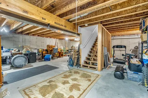 2905 Shadow Lake Drive Indianapolis IN 46217