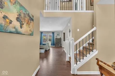 2905 Shadow Lake Drive Indianapolis IN 46217