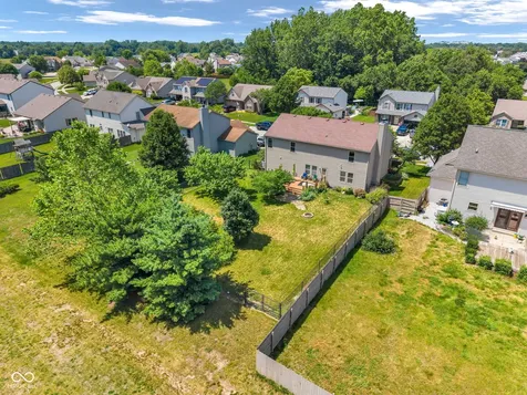 2905 Shadow Lake Drive Indianapolis IN 46217