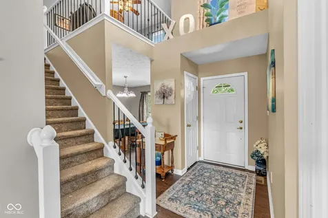 2905 Shadow Lake Drive Indianapolis IN 46217