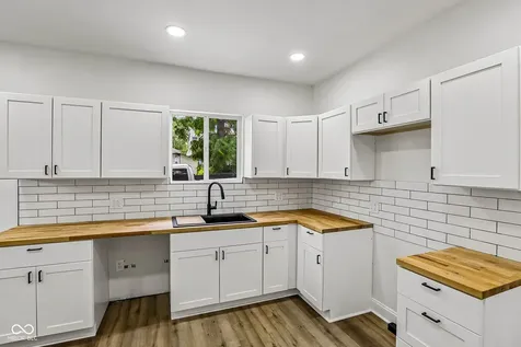 3315 E Vermont Street Indianapolis IN 46201