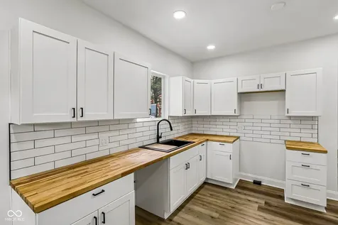 3315 E Vermont Street Indianapolis IN 46201