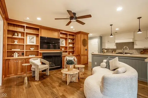 220 Olde Mill Cove Indianapolis IN 46260