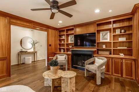 220 Olde Mill Cove Indianapolis IN 46260