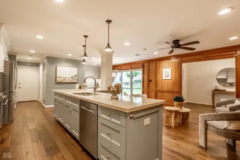 220 Olde Mill Cove Indianapolis IN 46260