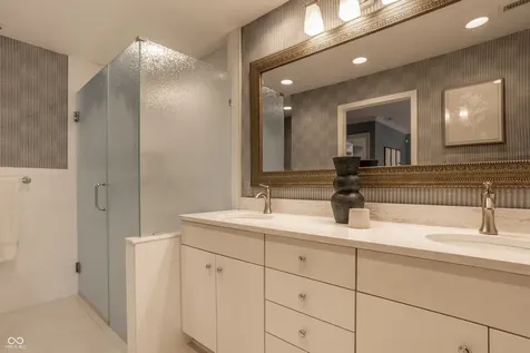 220 Olde Mill Cove Indianapolis IN 46260