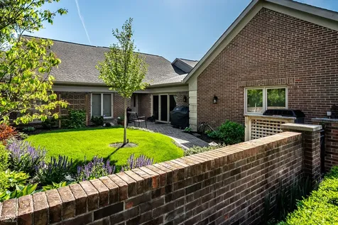 220 Olde Mill Cove Indianapolis IN 46260