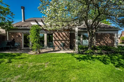 220 Olde Mill Cove Indianapolis IN 46260