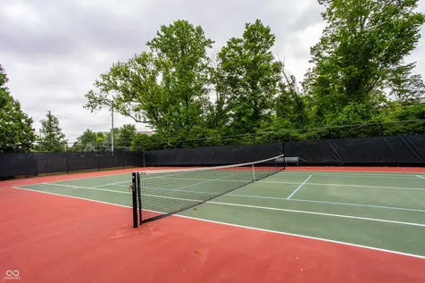 220 Olde Mill Cove Indianapolis IN 46260