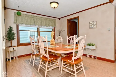 6221 Burlington Avenue Indianapolis IN 46220