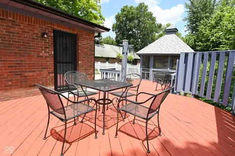 6221 Burlington Avenue Indianapolis IN 46220